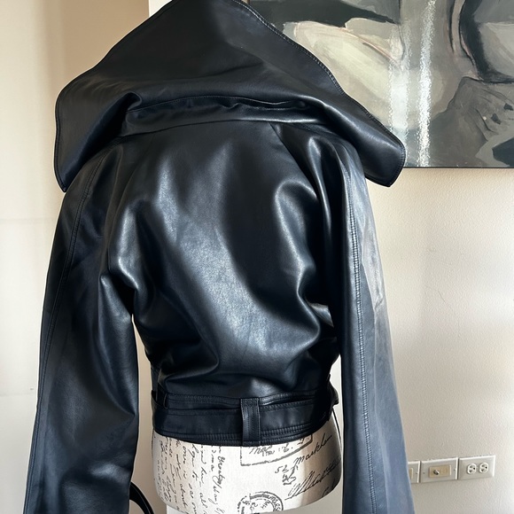 Faux leather jacket, bought from boutique - Picture 4 of 6